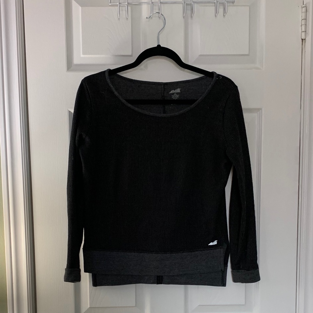 Avia long sleeve shirt